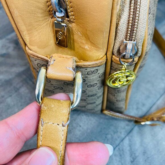 Gucci GG Vintage Gucci Brown PVC & Leather Crossbody Shoulder Bag Purse - Picture 4 of 13